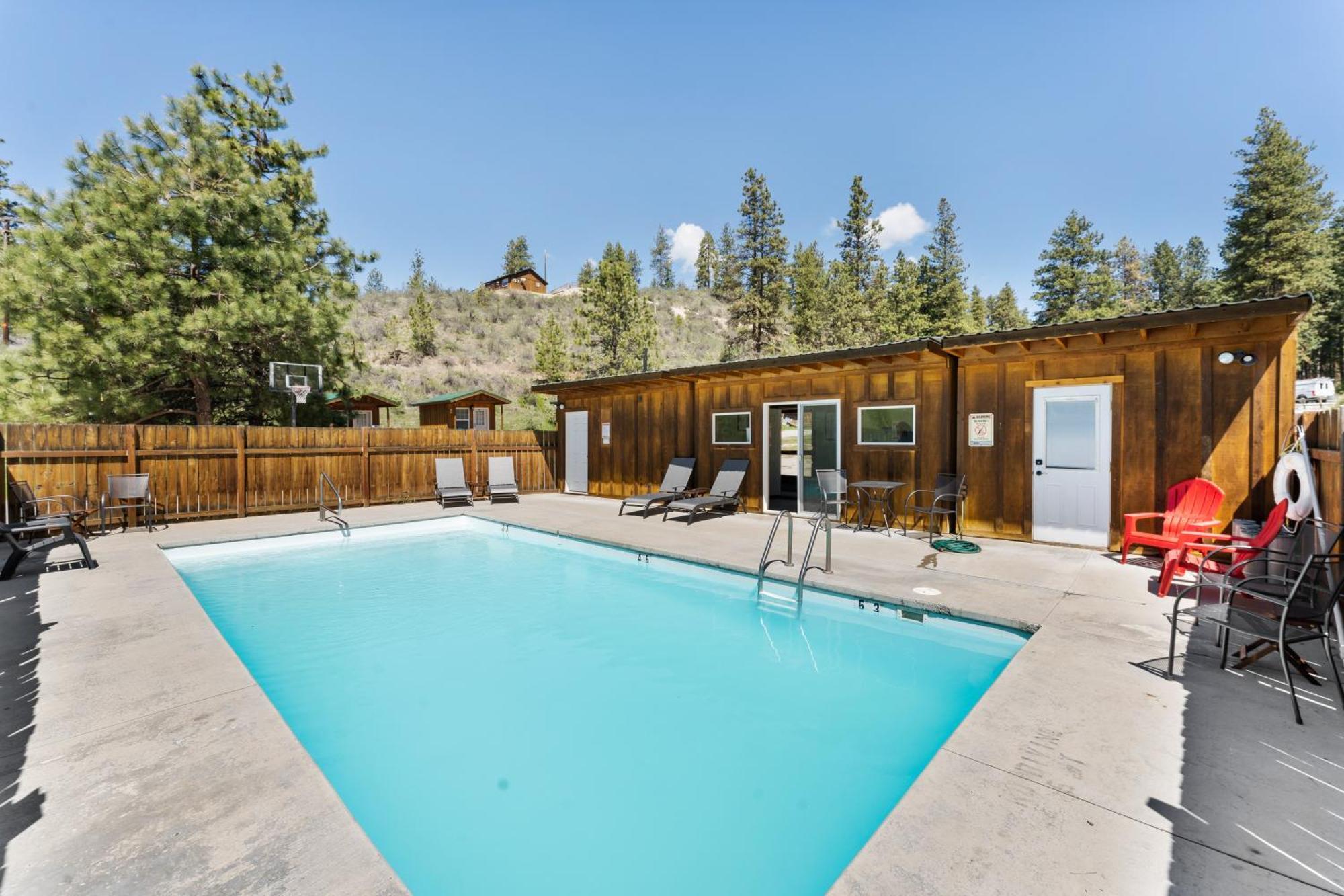 Echo Valley Resort + Cabins Manson Exterior foto